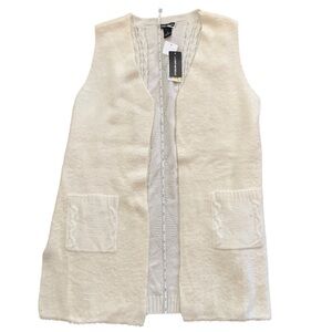 Lauren Michelle Cream Colored Sweater Vest Women’s Medium